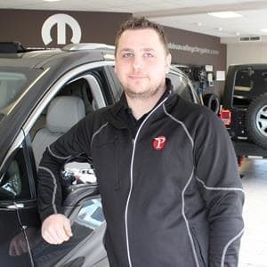 Pembina-Valley-Chrysler-Staff-Service-Service-Manager-Zane-Strydom.jpg